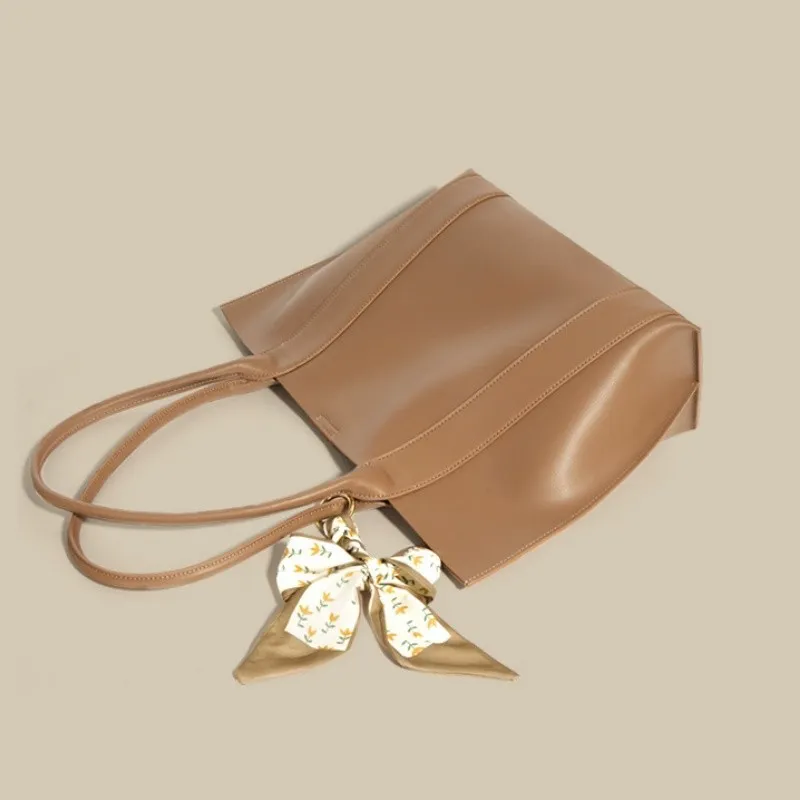 woman soft leather tote handbag with silk supplier