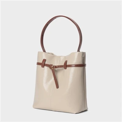 Kaufen Sie Beuteltaschen aus Leder online